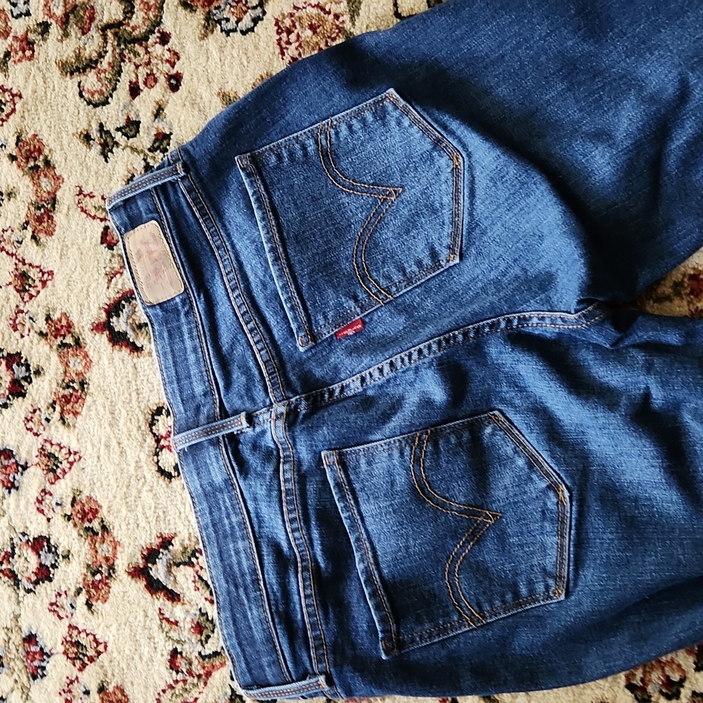 LEVI'S jeans perfect fit straight leg Size 8 - Picture 5 of 5